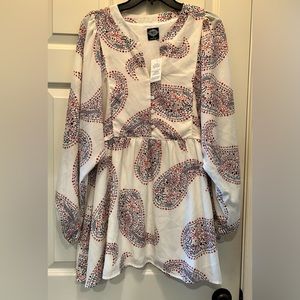 NWT CalStyle Tunic Size Large